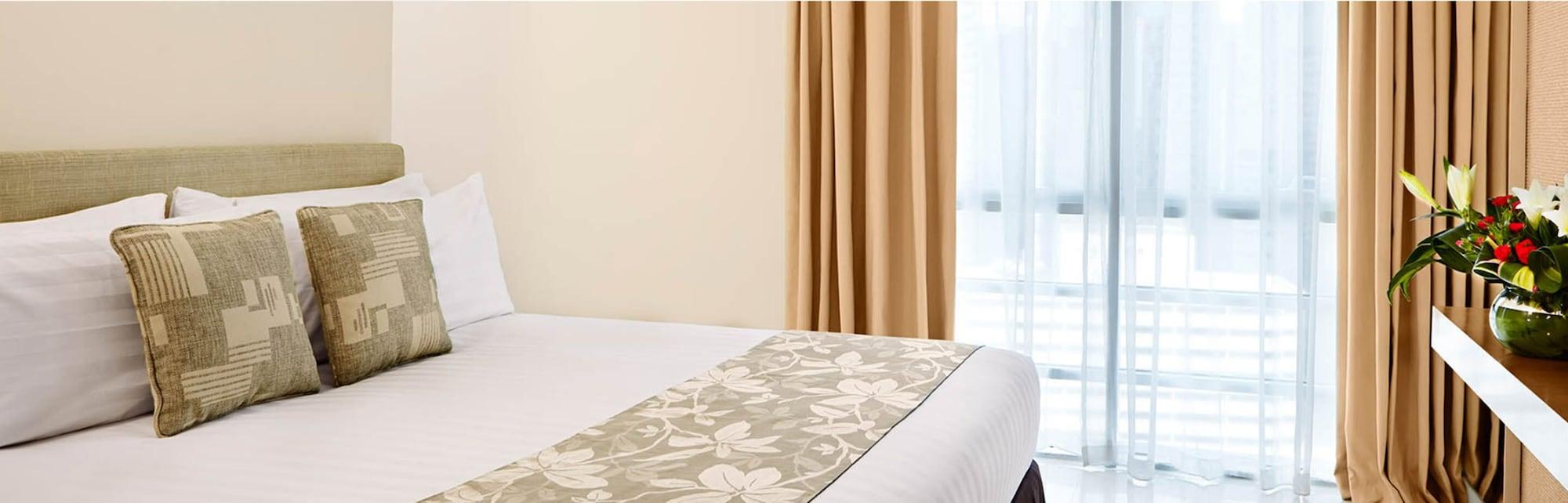 Parkroyal Serviced Suites קואלה לומפור מראה חיצוני תמונה A bed runner