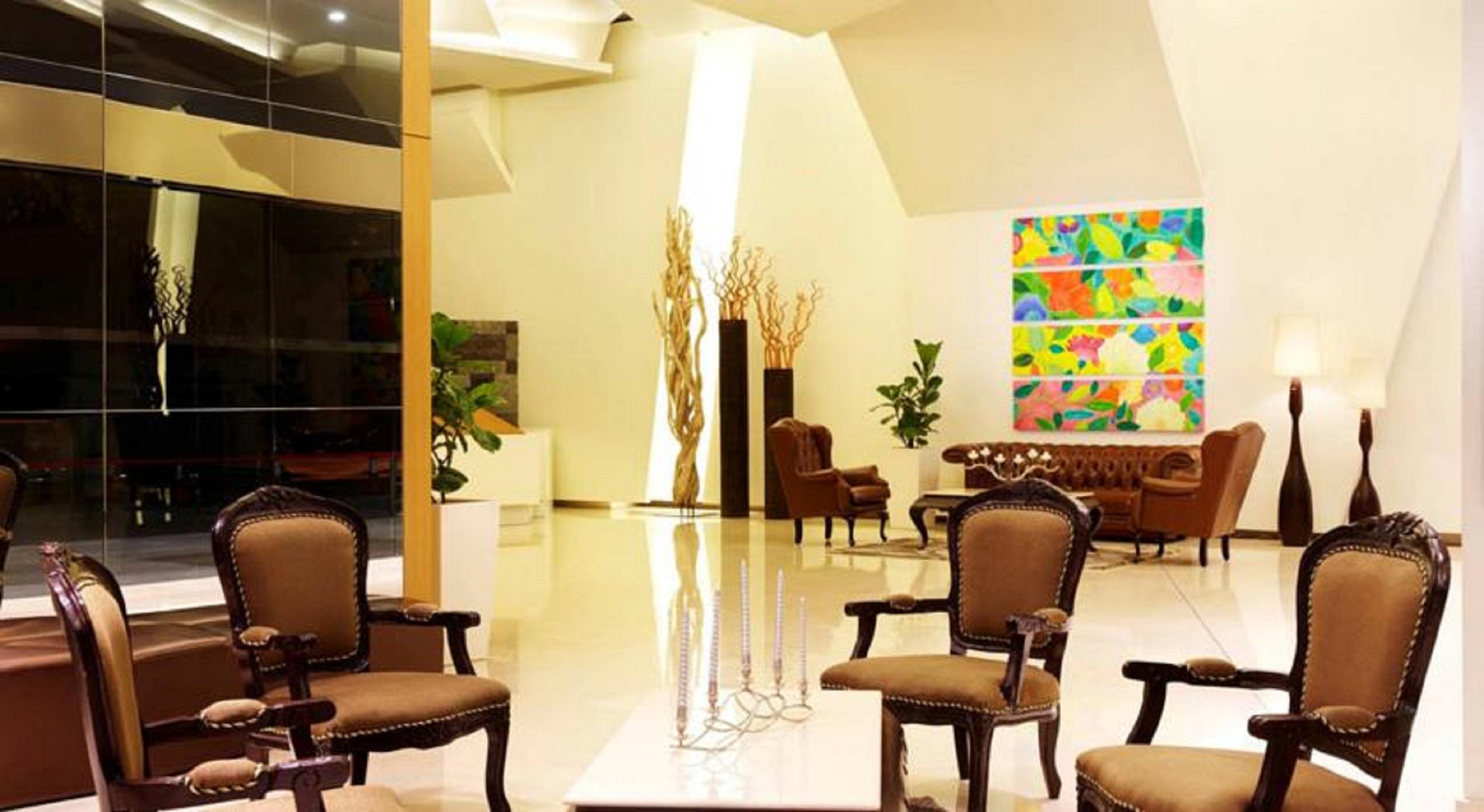 Parkroyal Serviced Suites קואלה לומפור מראה חיצוני תמונה Lobby